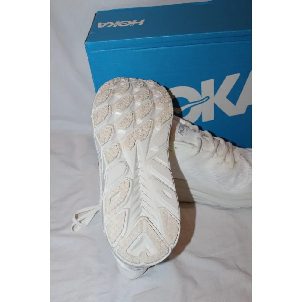 Hoka One One details care